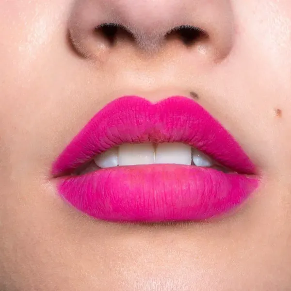 12 - Delineador de Labios MF Cosmetics