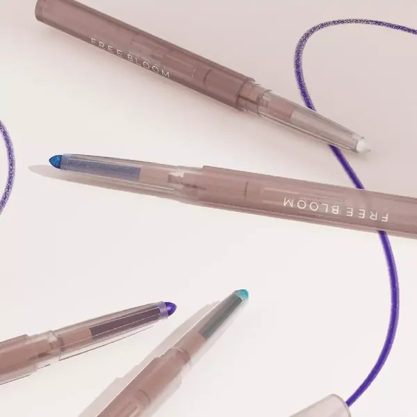 2 - Delineador en Gel Luminous Color Changing