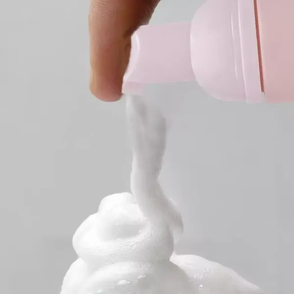 3 - Espuma Limpiadora Hidratante Saniye