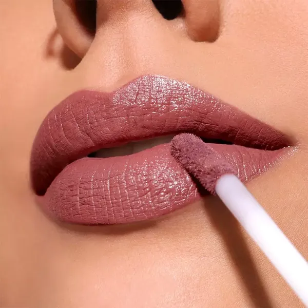 15 - Labial Líquido Lip Divine Moira