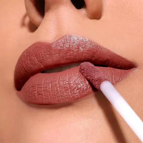 17 - Labial Líquido Lip Divine Moira