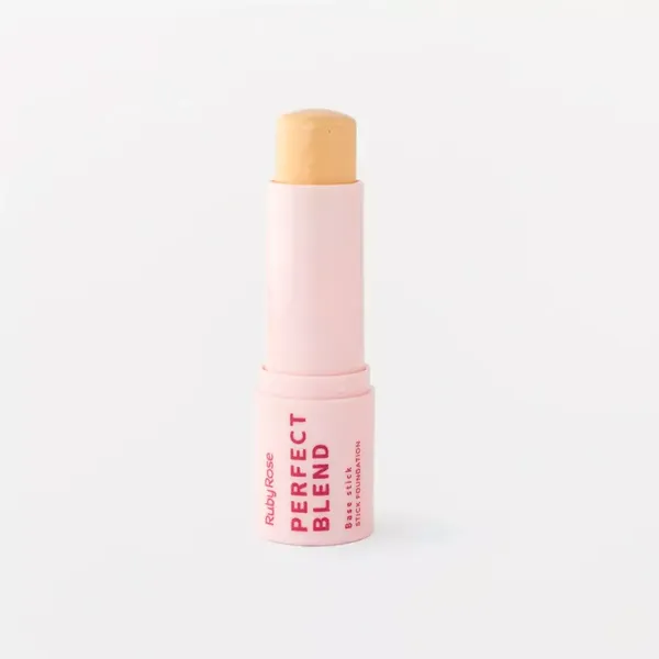 2 - Maquillaje en Stick Perfect Blend Ruby Rose