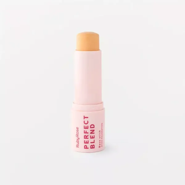 3 - Maquillaje en Stick Perfect Blend Ruby Rose