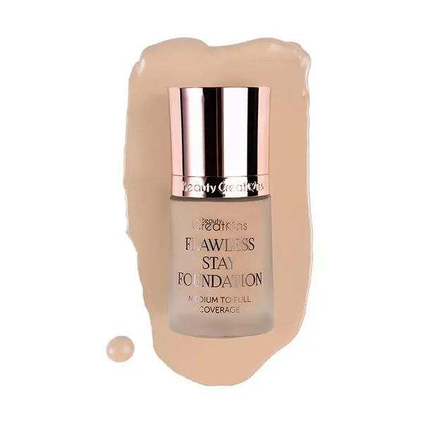 5 - Maquillaje Líquido Flawless Stay Beauty Creations