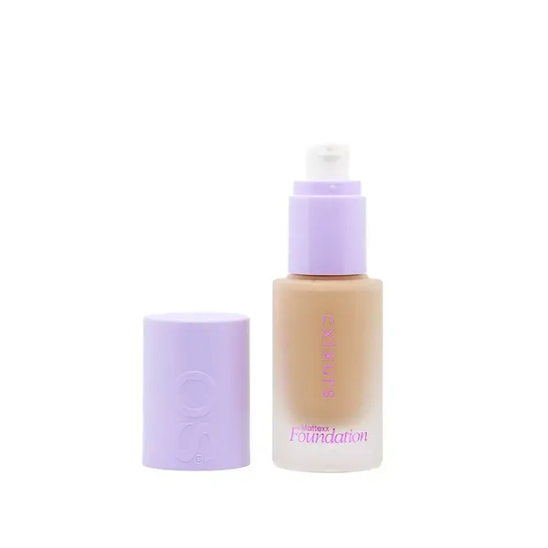 12 - Maquillaje Líquido Mattexx Foundation