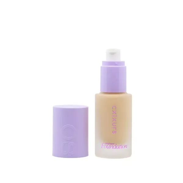 6 - Maquillaje Líquido Mattexx Foundation