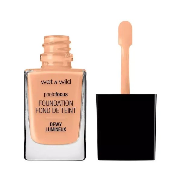 3 - Maquillaje Líquido Photo Focus Dewy Wet N Wild