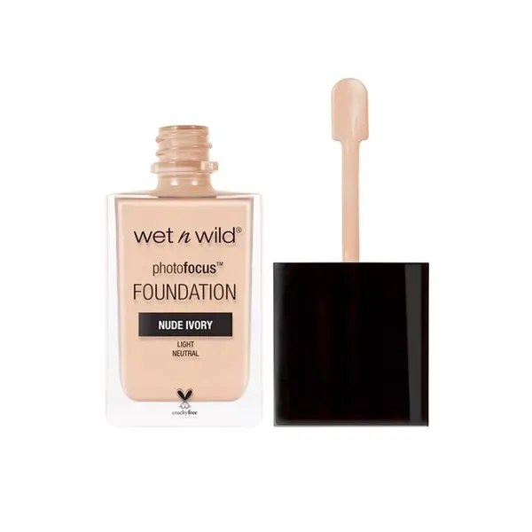4 - Maquillaje Líquido Photo Focus Matte Wet N Wild