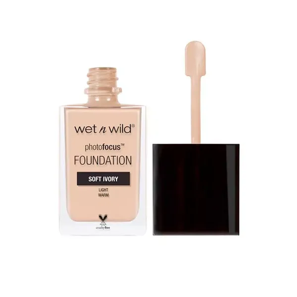 8 - Maquillaje Líquido Photo Focus Matte Wet N Wild