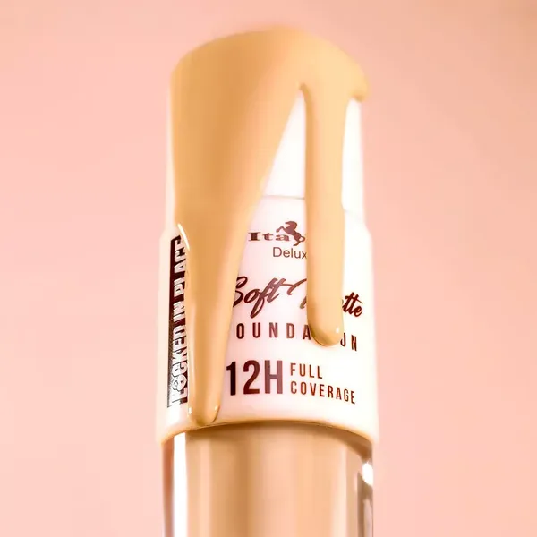 1 - Maquillaje Locked In Place Soft Matte 12h Italia Deluxe