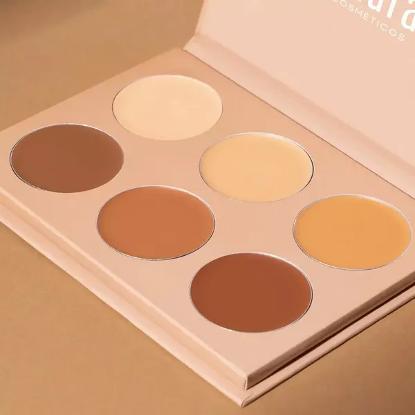 1 - Paleta Creamy Contour de Adara Cosméticos