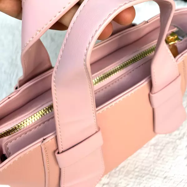 7 - Bolsa de mano tipo Tote con asas de lazo y correa ajustable
