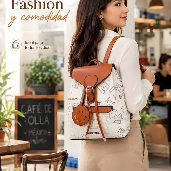 1 - Mochila casual urbana con solapa superior y colgante de carita feliz
