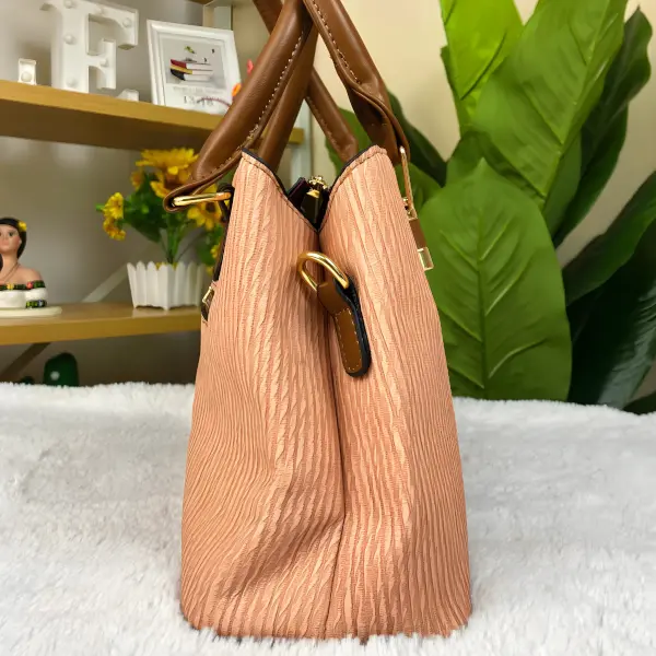 8 - Set de Bolsa y Cosmetiquera H-Luxury Pleats de 2 Piezas