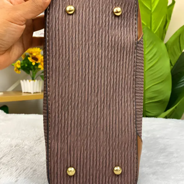 6 - Set de Bolsa y Cosmetiquera Ribbon Pleats de 2 Piezas