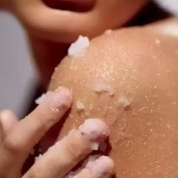 0 - exfoliante para cara y cuerpo en tarro