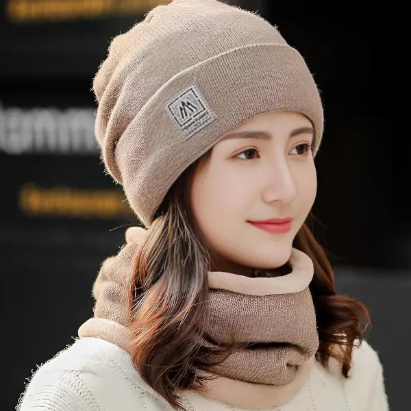 5 - Conjunto de Gorro y cuellera de Invierno